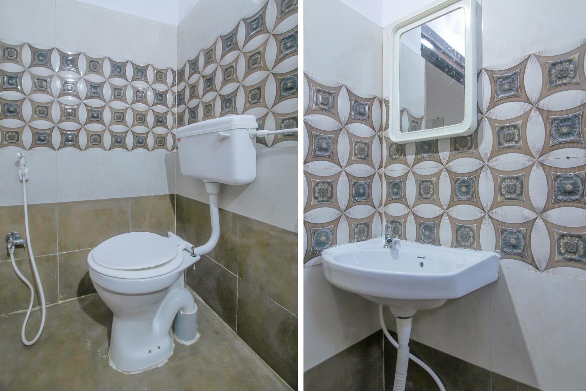 Spot On 81775 Mohit Gokul Lodge New Luxury Room'S Near Secunderabad Railway Station Lālāguda エクステリア 写真
