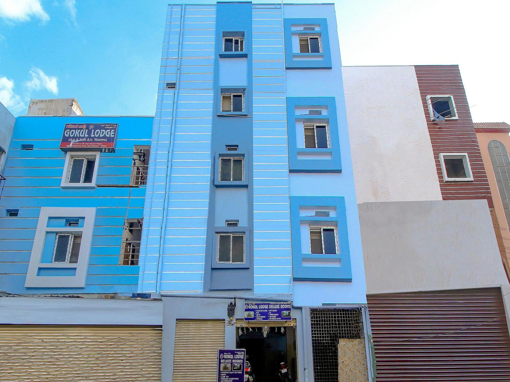Spot On 81775 Mohit Gokul Lodge New Luxury Room'S Near Secunderabad Railway Station Lālāguda エクステリア 写真